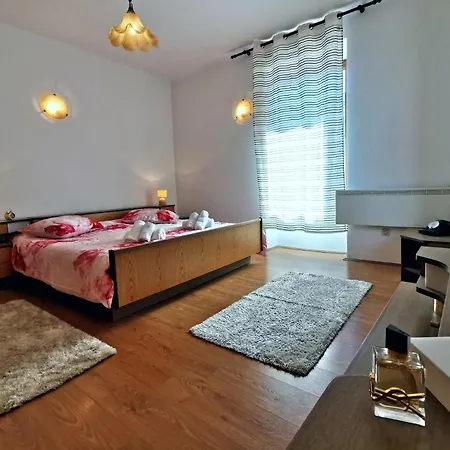 Parun Apartmán Pula